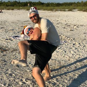 Meet your Posher, Casey